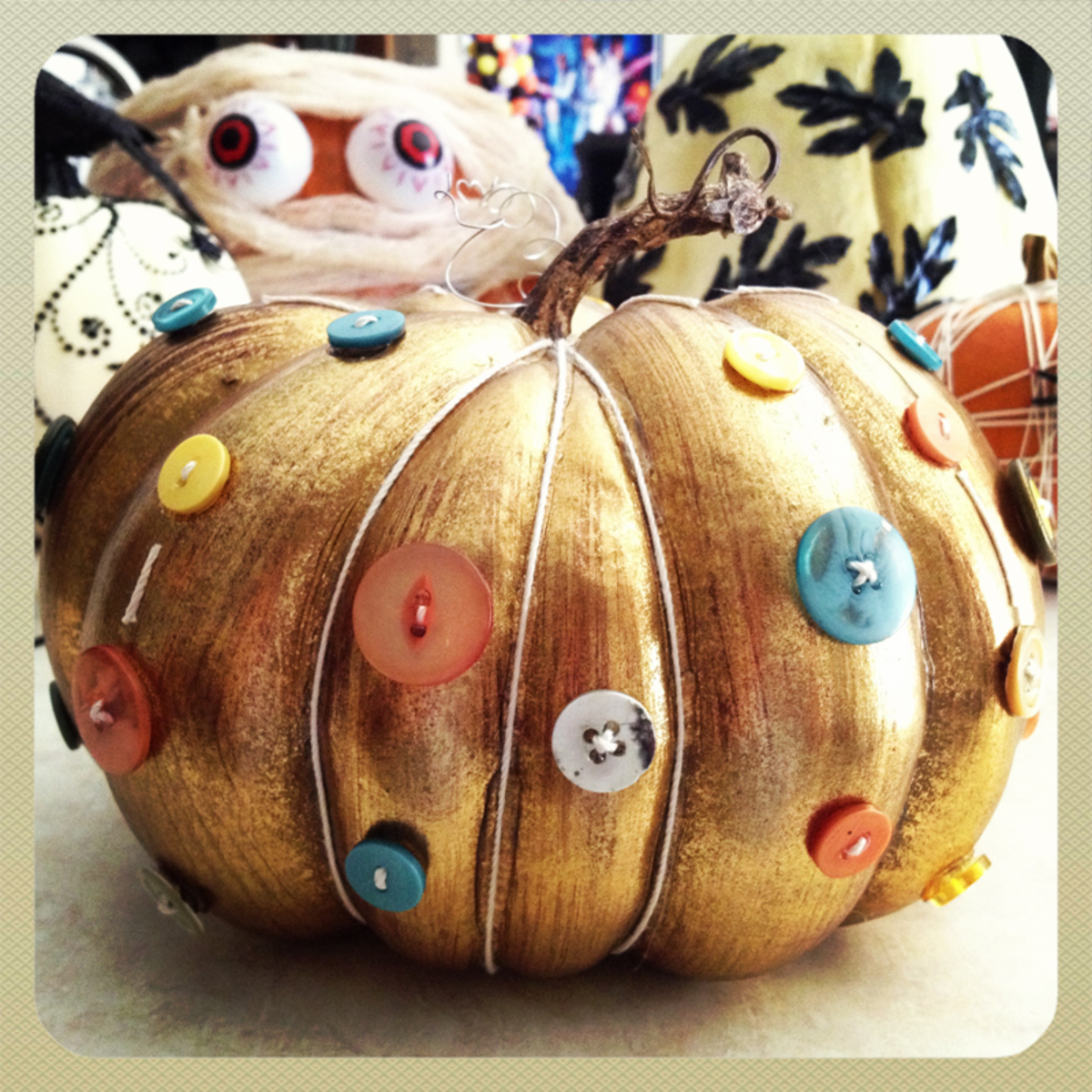 Cute Pumpkin Ideas for Pretty Halloween Decorations
