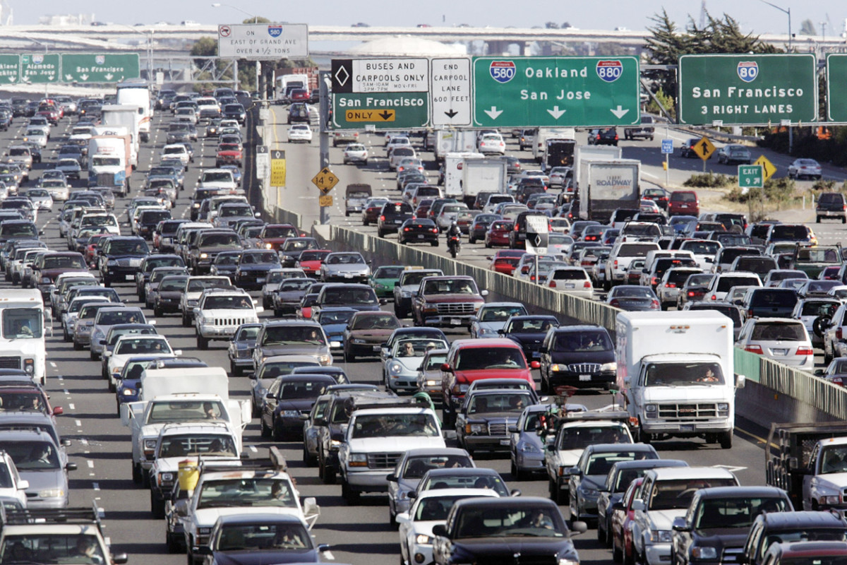 Airports and highways tend to be more crowded on Thanksgiving than any other day of the year. 