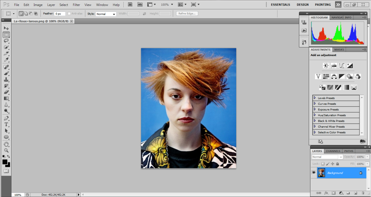 Turn an Image Black & White Except for One Area in HubPages