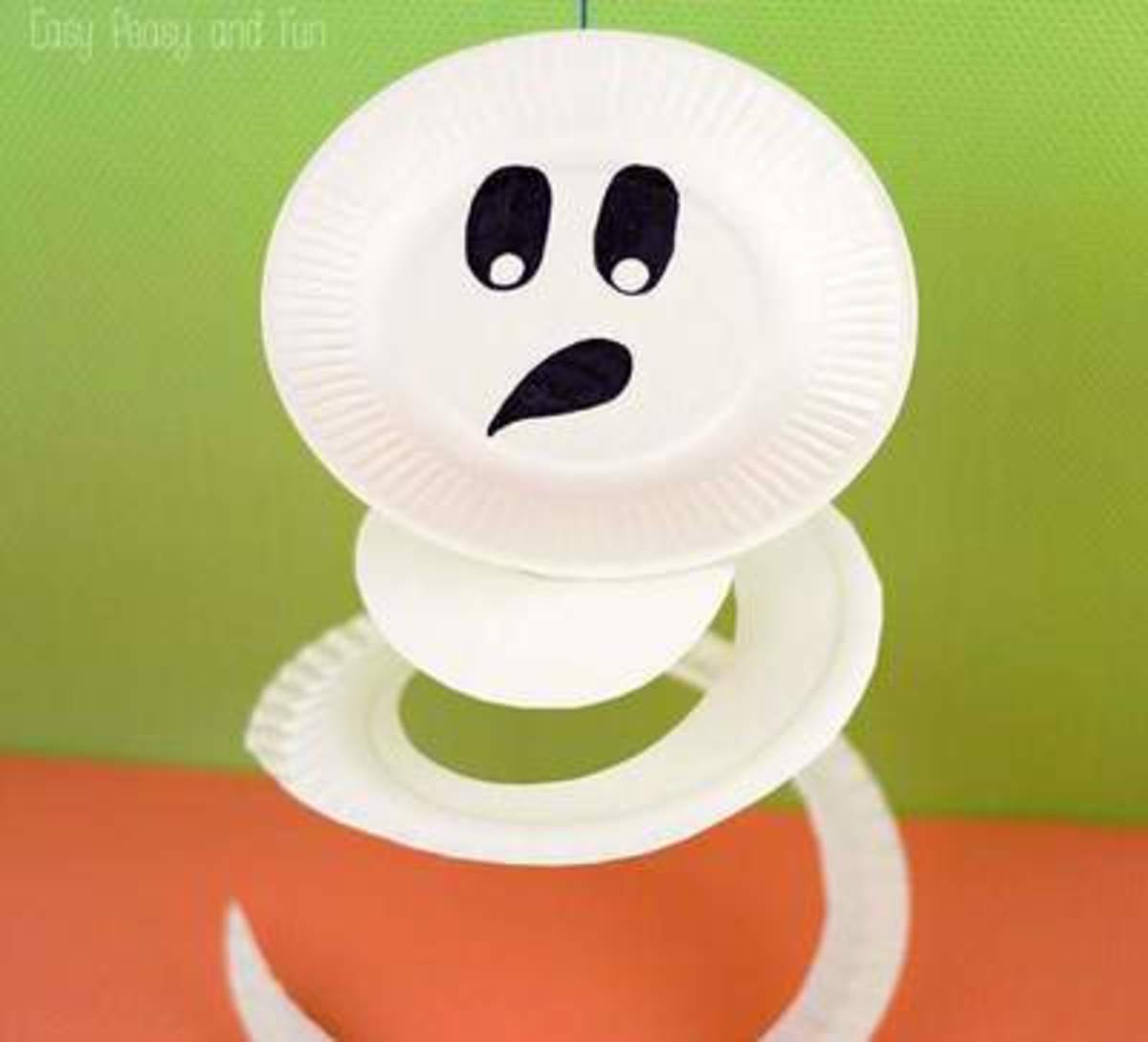 Paper Plate Ghosts