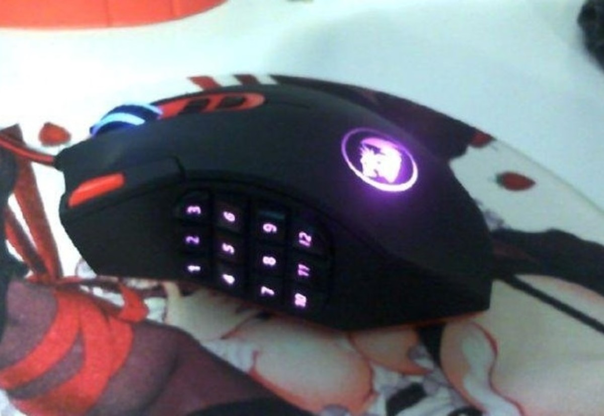 The Redragon Perdition is similar to the Logitech G600 but costs significantly less.