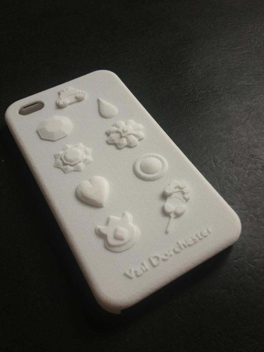 Phone case printed for the author based on 3D model created in Blender. 