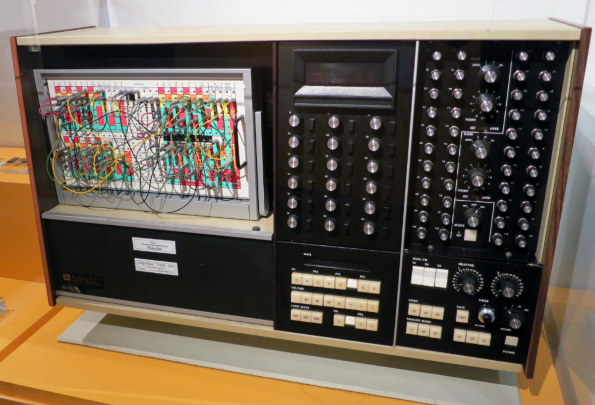 Classification Of Computers By Analog And Digital Signal Processing 