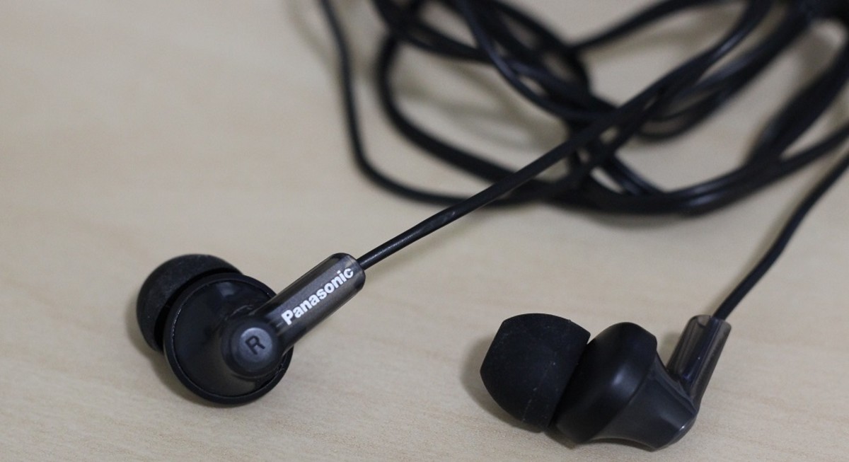 6 Good and Cheap Earbuds for Kids (Under 10) 2019 HubPages