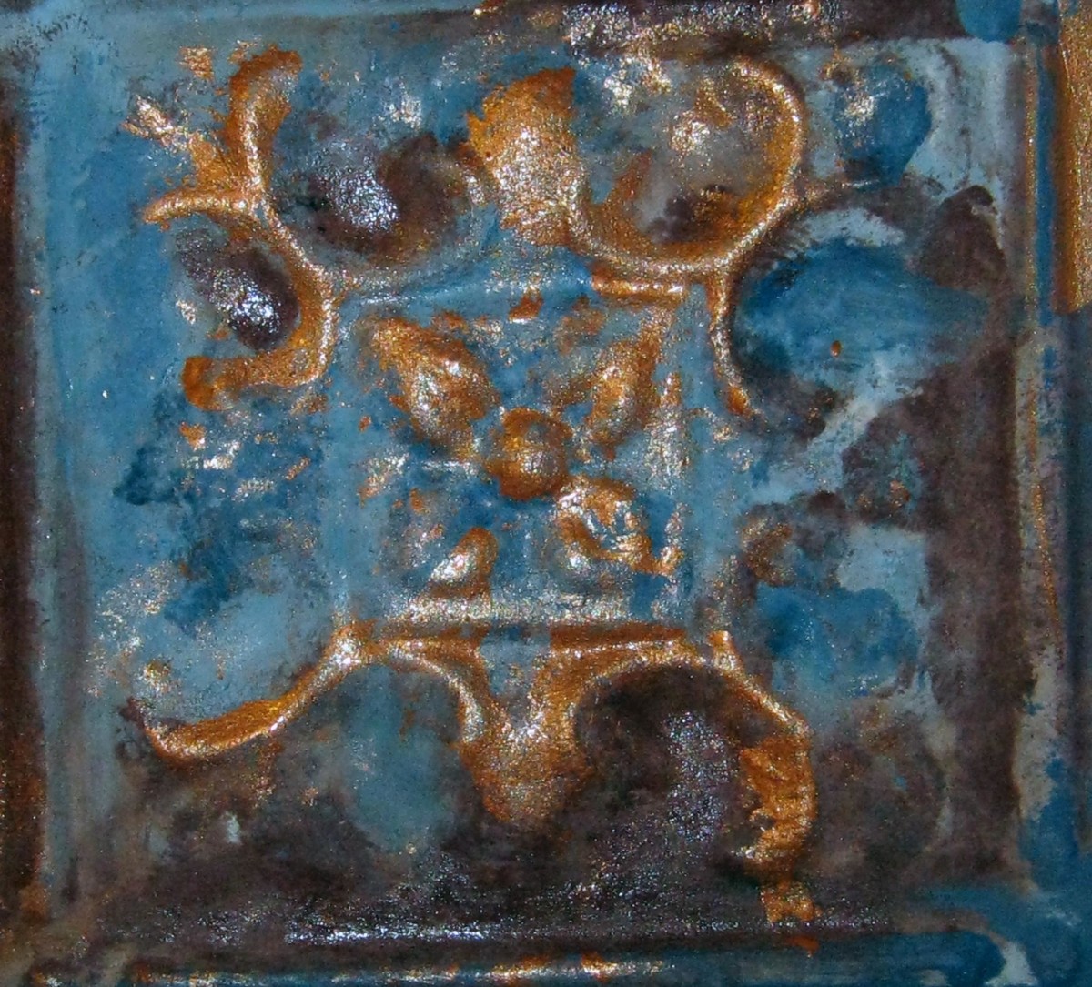 Tin ceiling with copper