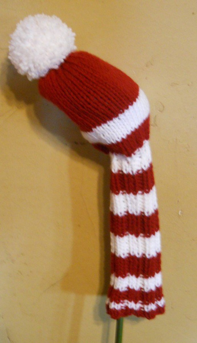 Finished knit cover on golf club