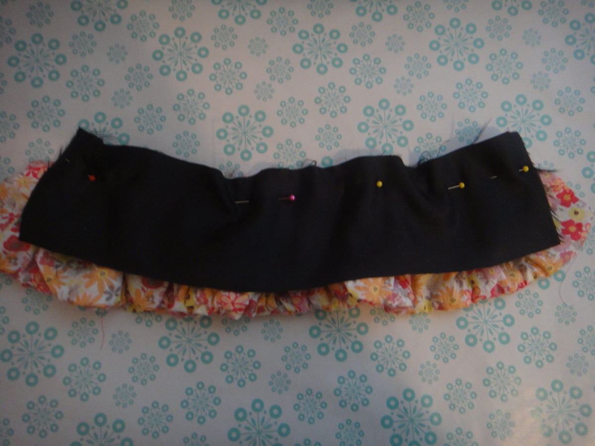 Pin and sew on the waistband.