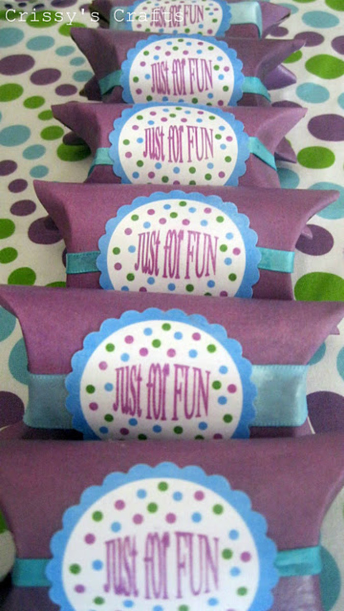 toilet paper roll party favors