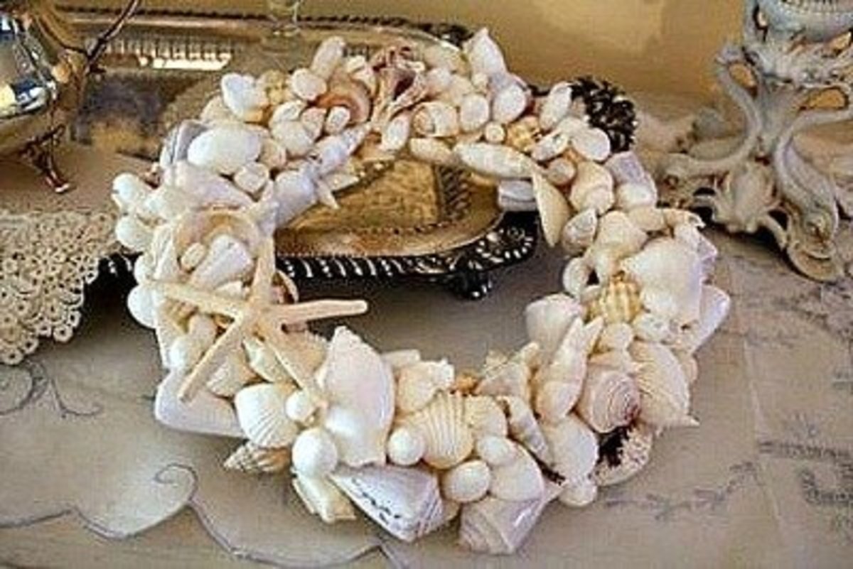 making-crafts-with-seashells