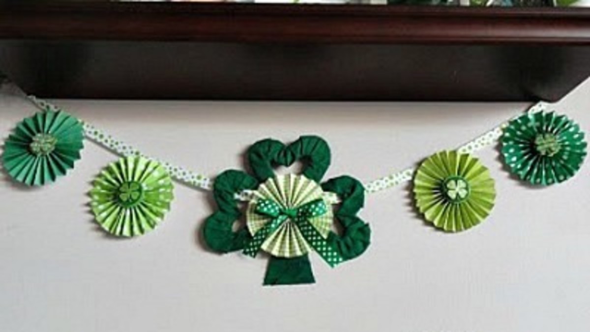 St. Patrick's Day Swag Garland
