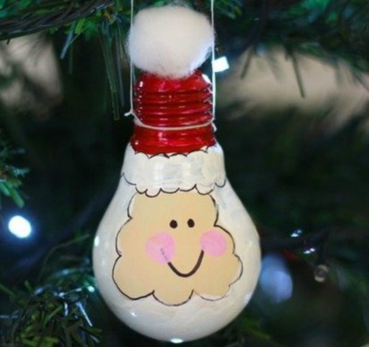 33 Clever Craft Ideas Using Light Bulbs - FeltMagnet