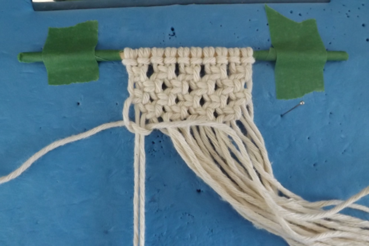 Alternating square knots made with kitchen string.