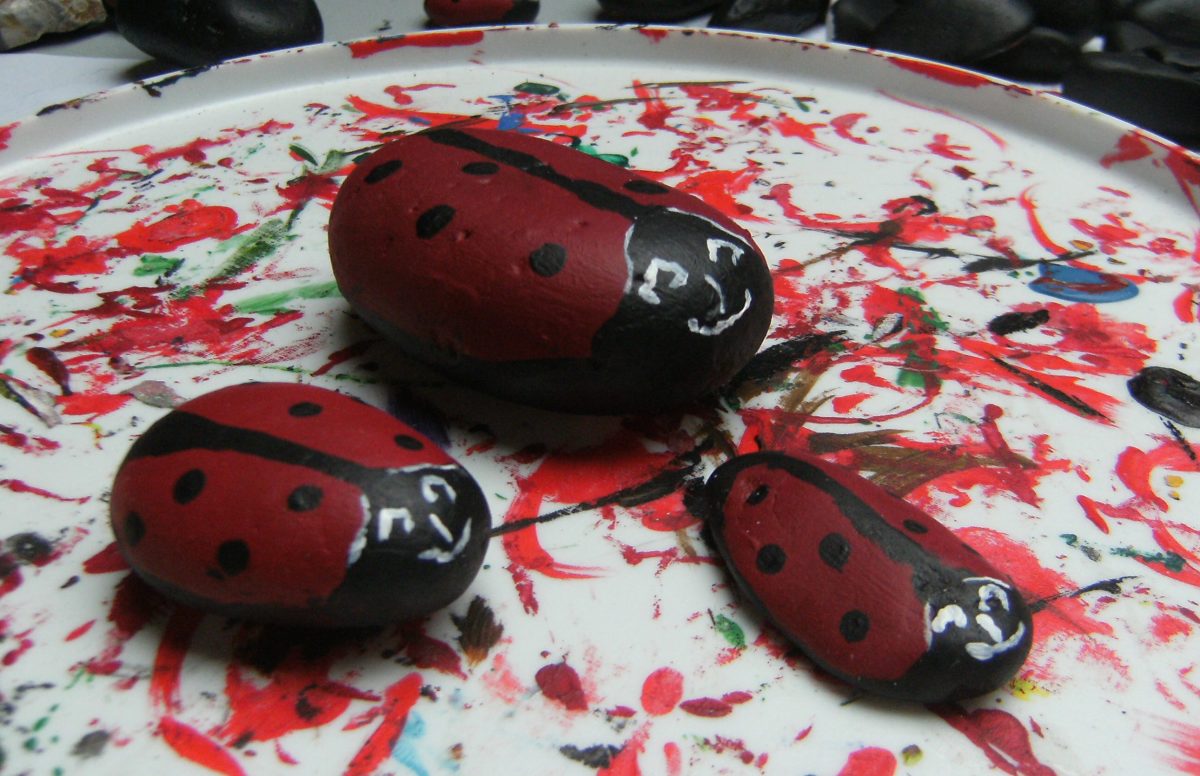 Rock Art How to Paint Ladybugs and Ladybirds on Rocks FeltMagnet