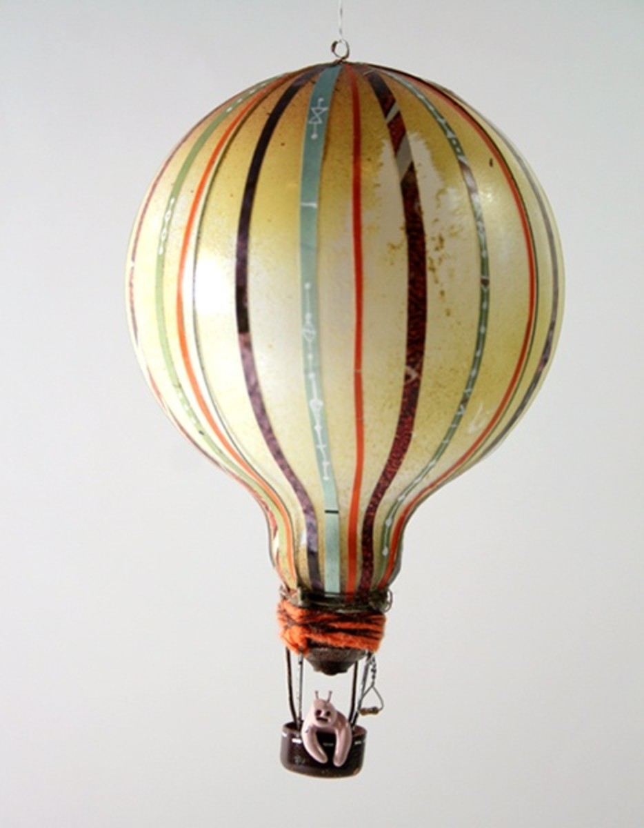 7 Creative Ways to Reuse Lightbulbs - HubPages