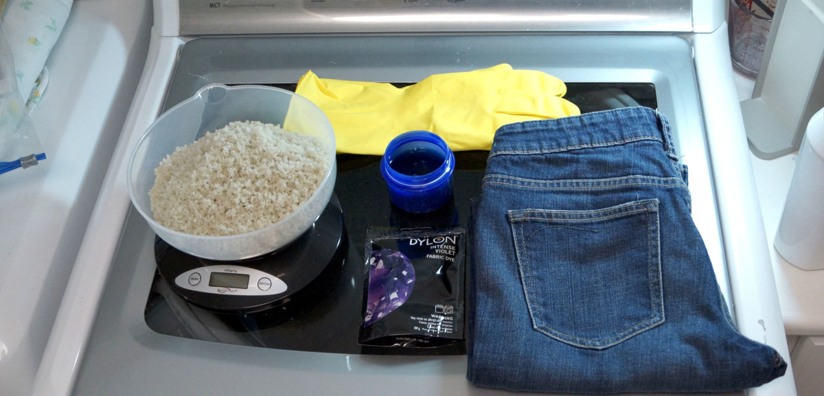 How To Dye Jeans 2 Ways: A Step-By-Step Guide - CHO