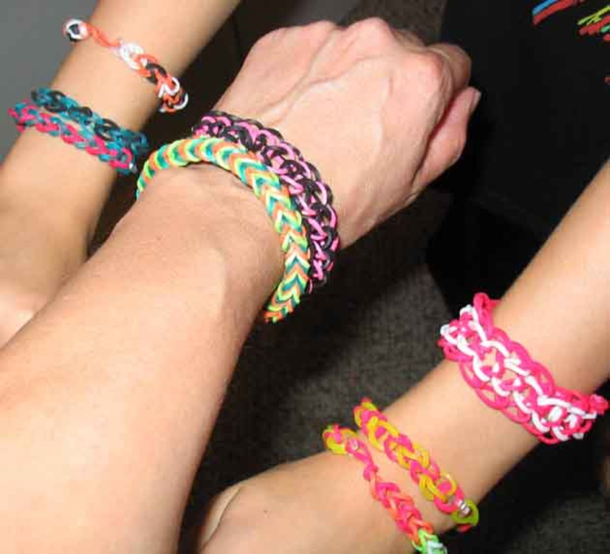 Rubber Band Bracelets in Different Patterns 