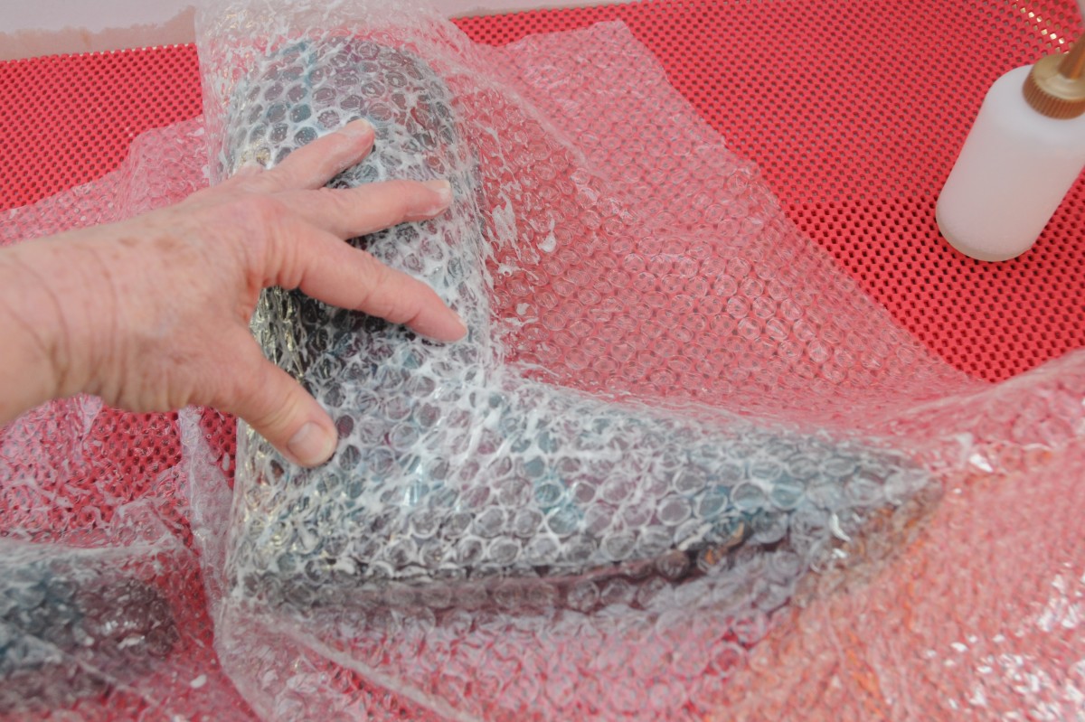 How to Make Wet Felted Slippers Using Duct Tape Shoe Lasts