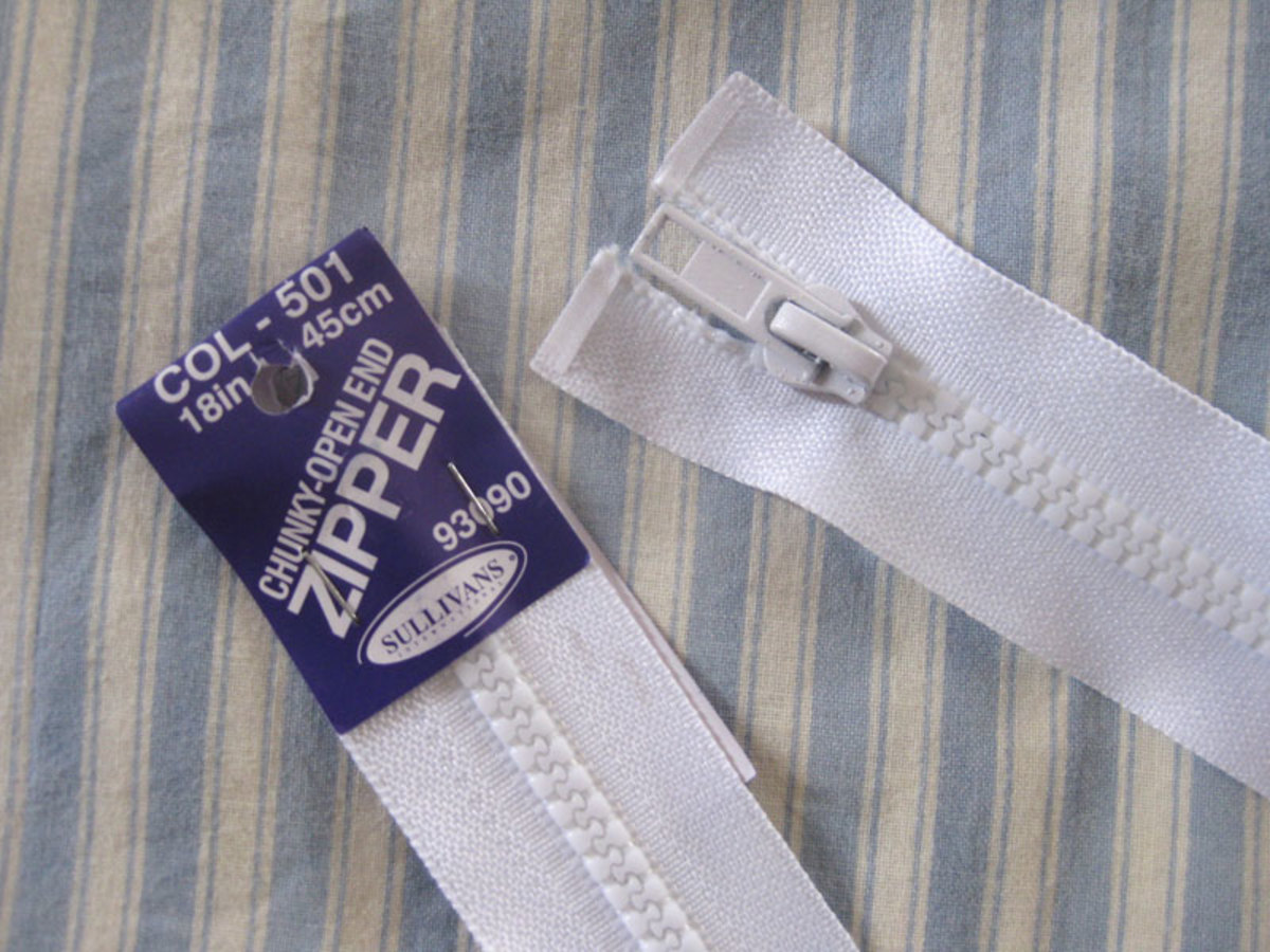 The chunky zipper I bought for my pillowcase from Lincraft.