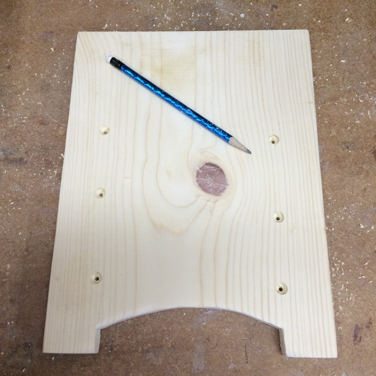 DIY Bird Feeder Plans: A Country Store Platform Bird Feeder - HubPages