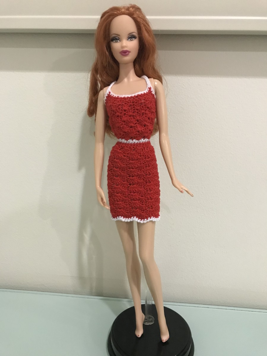 Barbie Closed Shell Backless Dress (Front View)