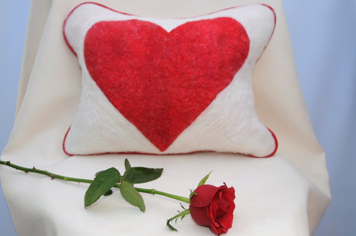 A wet felted heart and a red rose for Valentine's Day.