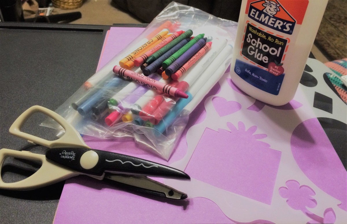 Here are the supplies I used to make this Mother's Day craft. Simple!