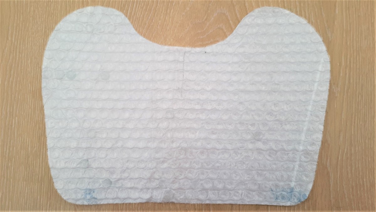 The template cut from a piece of thick bubble wrap.