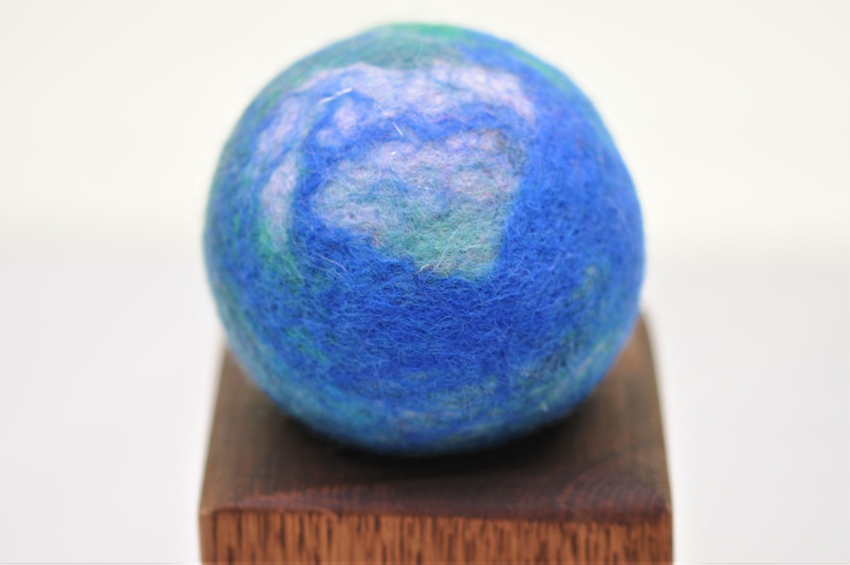 How to Make Wet Felted Dryer Balls the Easy Way