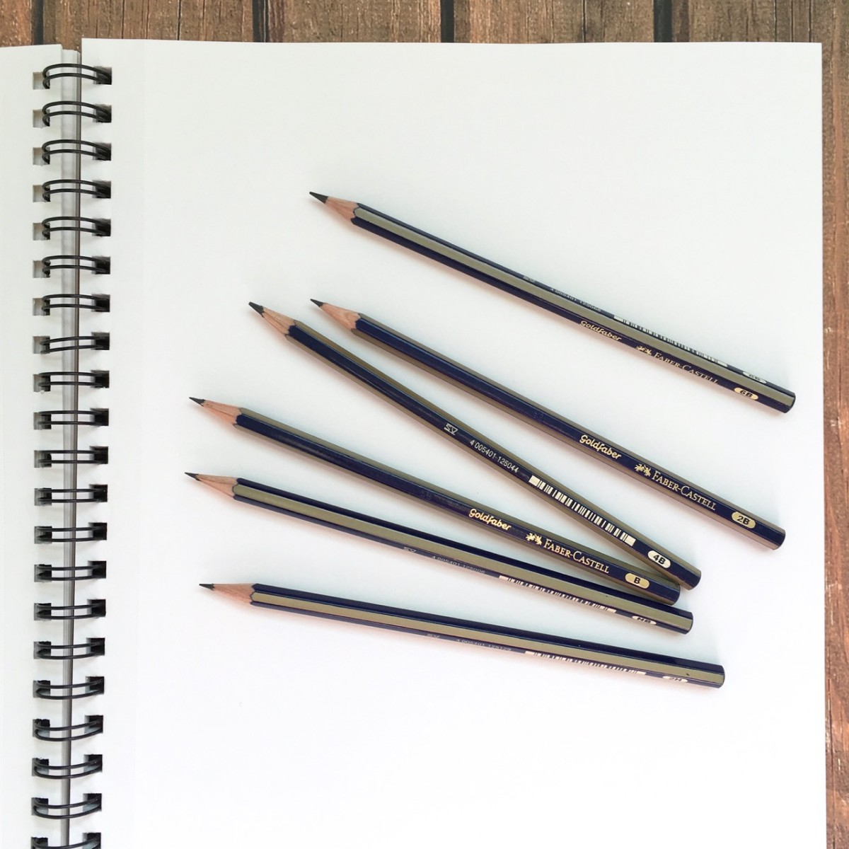 8 DRAWING SUPPLIES for Beginners 