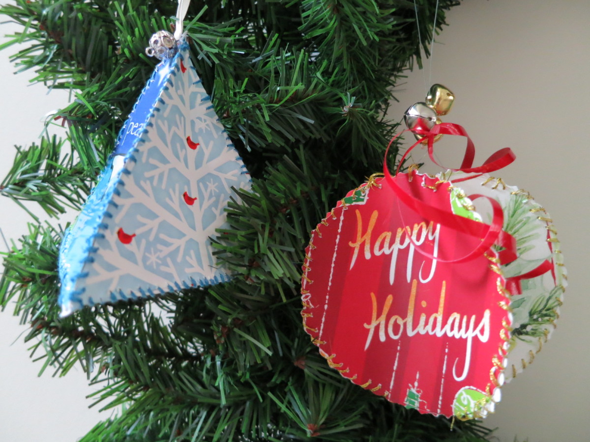 diy-craft-how-to-make-christmas-ornaments-from-recycled-greeting-cards