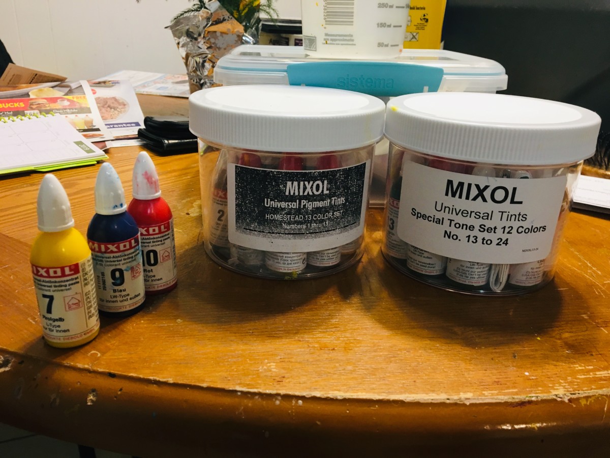 Collection of Mixol Universal tints.