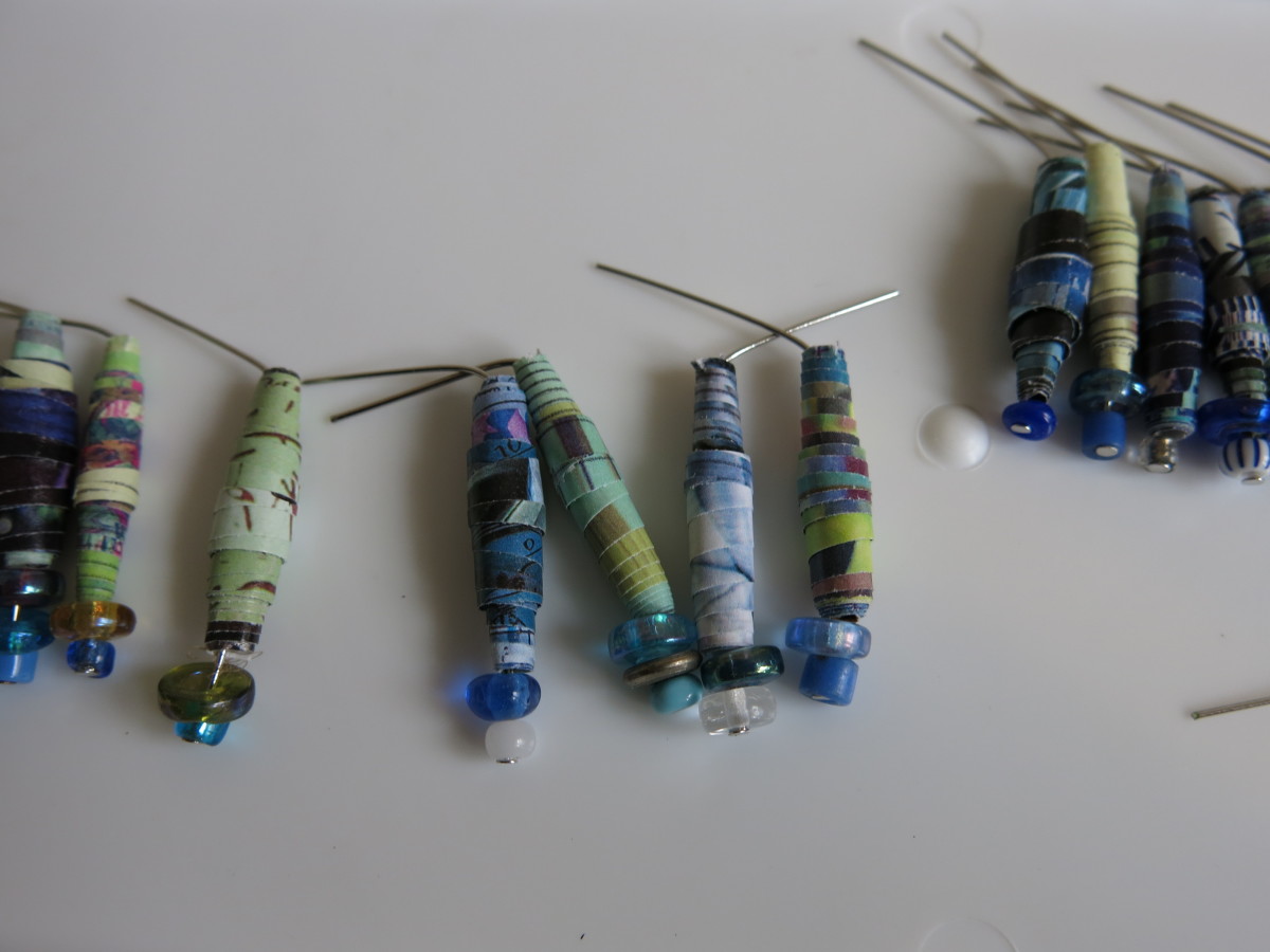 Beaded fringe pieces made with paper beads
