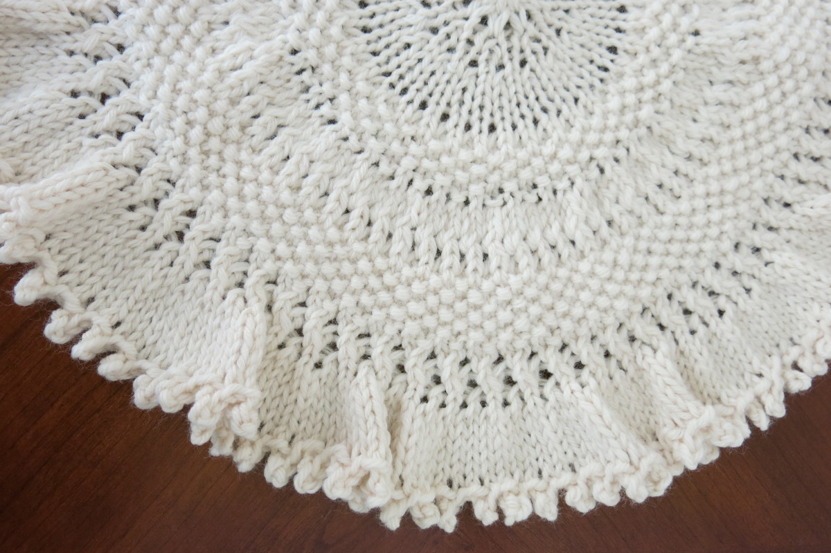 Knitted Doily or Christmas Tree Skirt