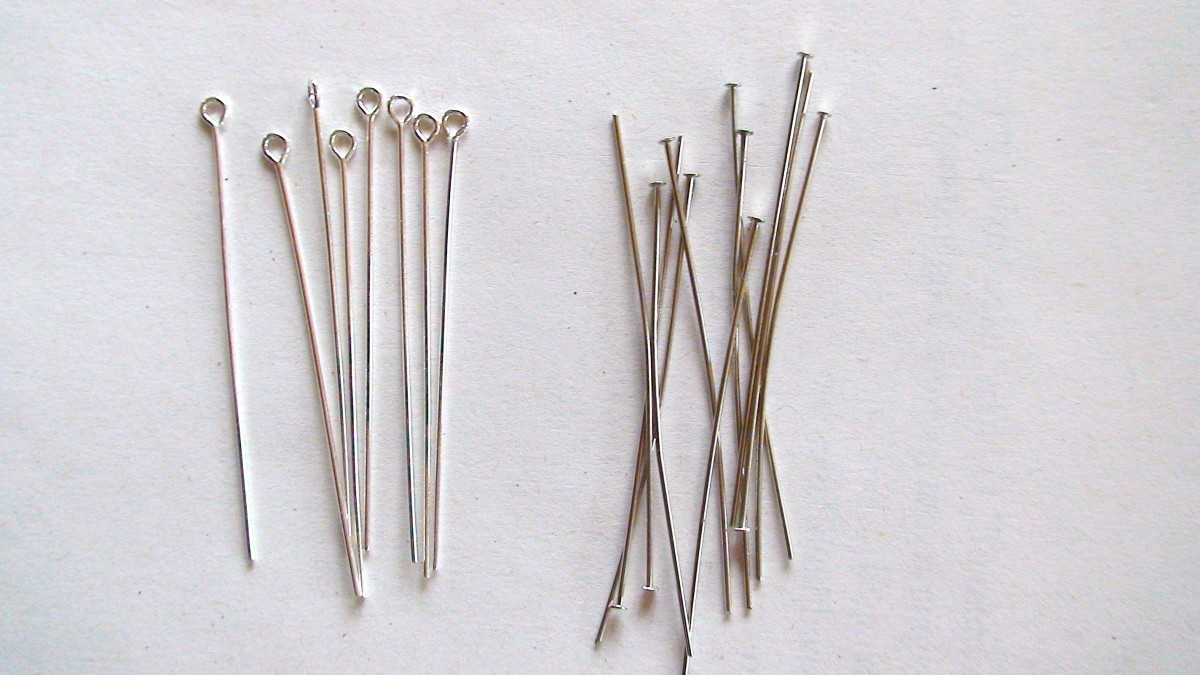 Eye pins (left); standard head pins (right)