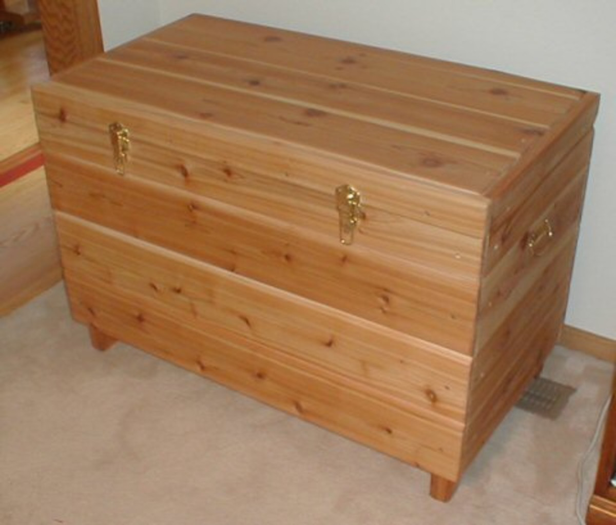 Modern hope chest that boys would appreciate too!