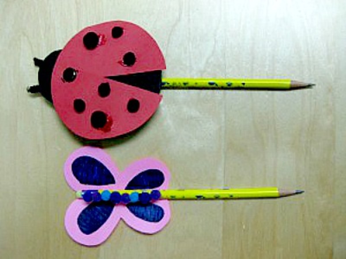 Buggy pencil toppers