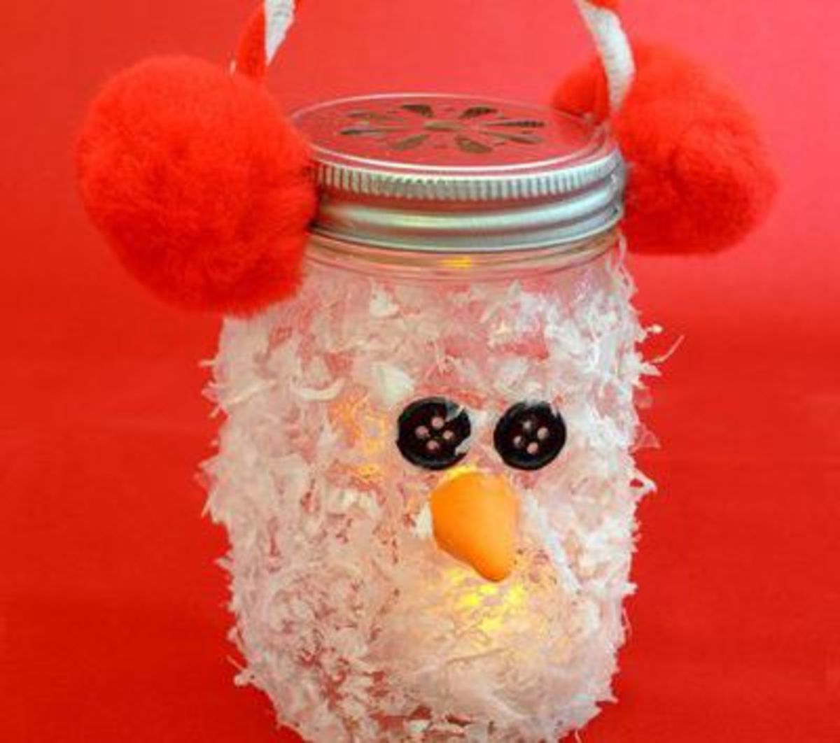 Mason jar snowman luminary