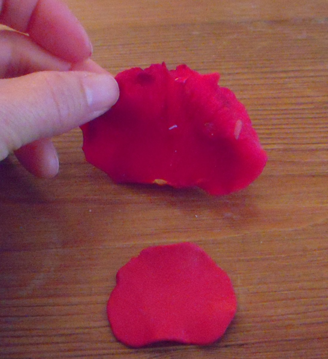 How to Create a Rose With Modeling Clay