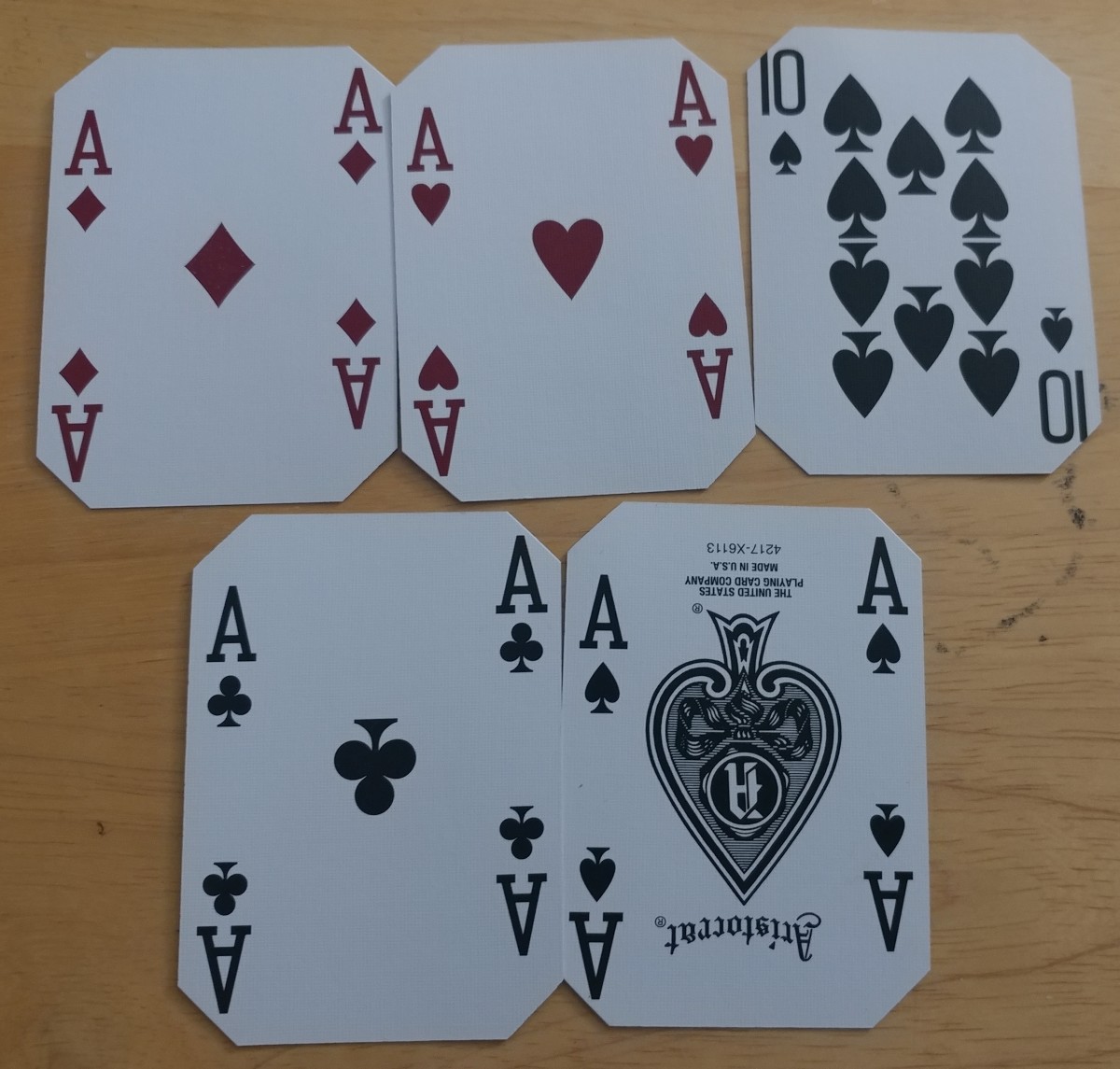 This is a four of a kind hand in poker.