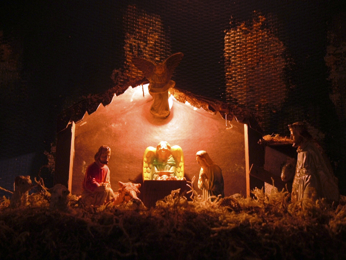 Christmas in France Traditions & Customs Holidappy