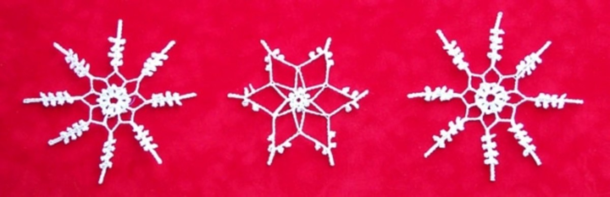 Crochet Snowflakes by Mona Majorowicz