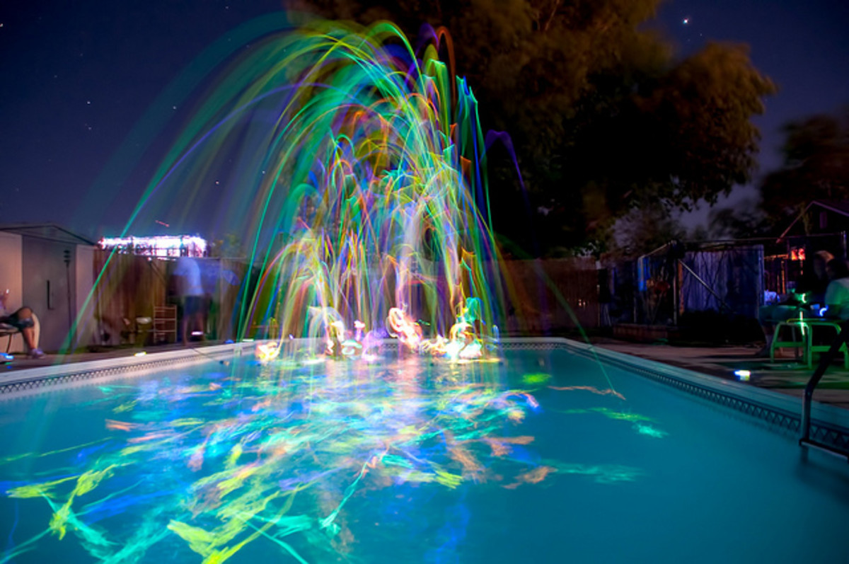 Night Pool Party Ideas For Teenagers