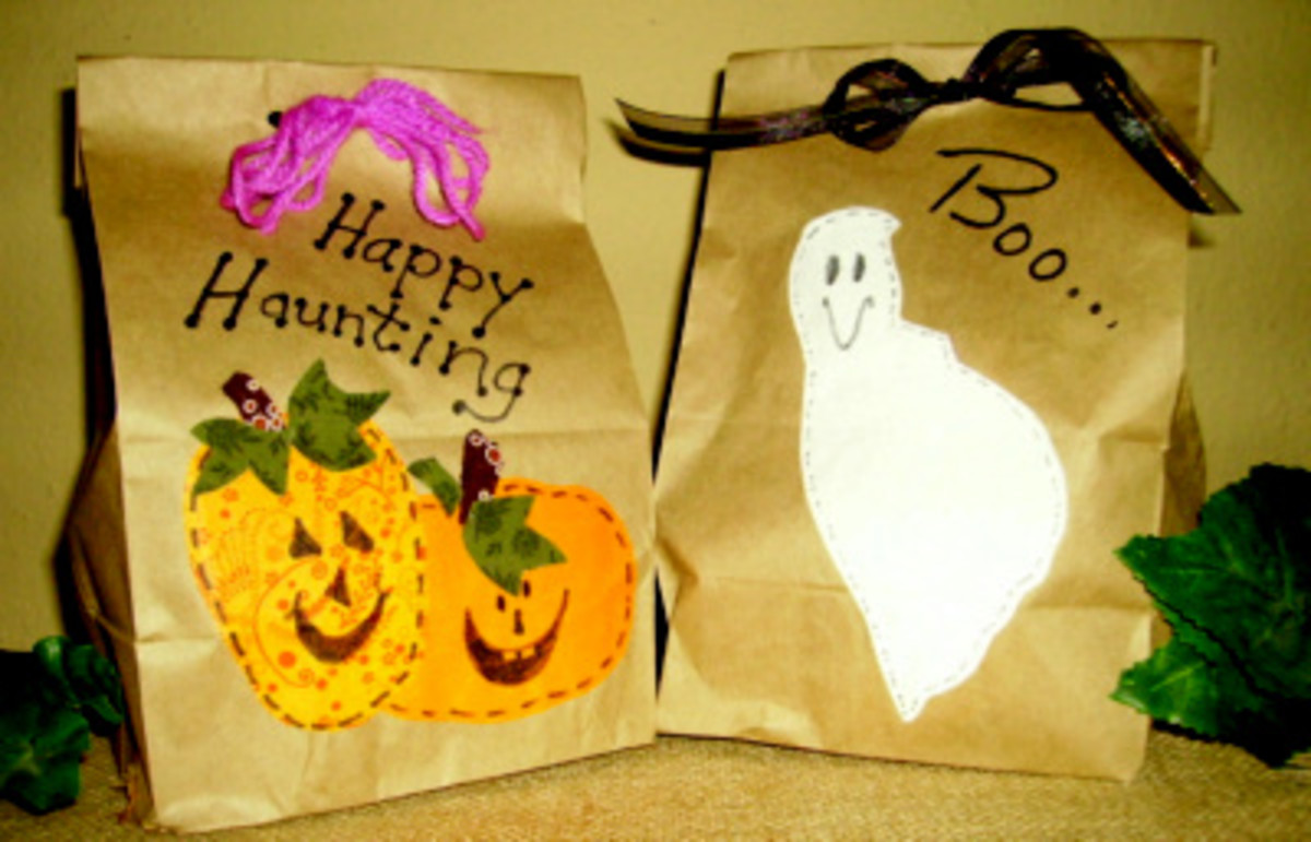 halloween-treats-in-a-brown-paper-bag