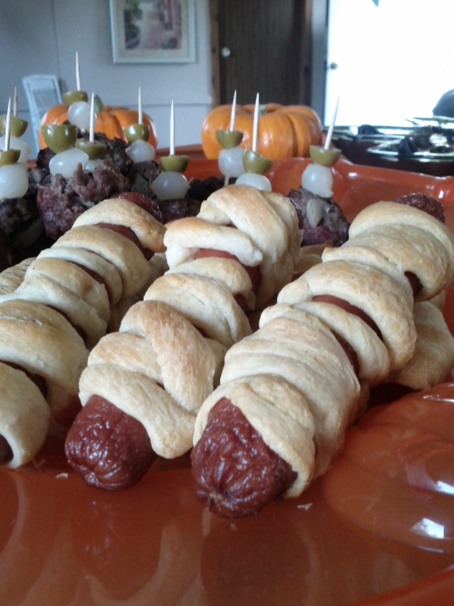 These mummified franks are all rolled up and ready to munch!