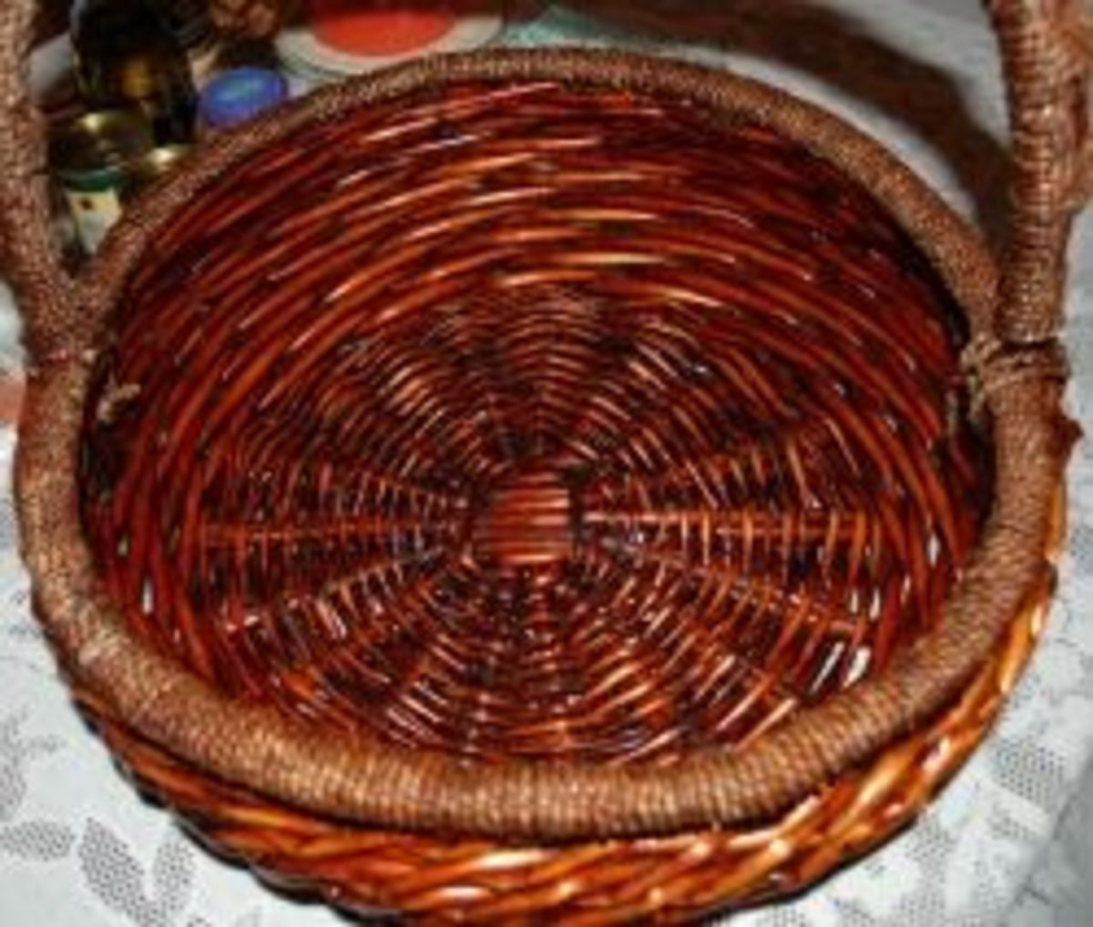 making-a-polish-easter-basket