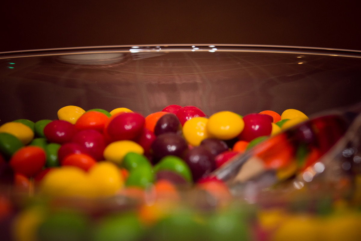 How to Set Up a Candy Buffet Bar at Your Wedding (With Photos) Holidappy