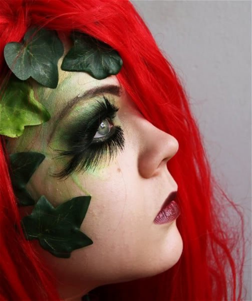 Deep, dark Poison Ivy lashes