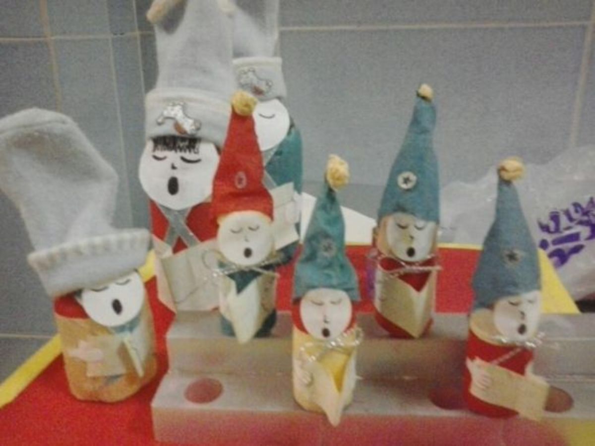 christmas-decoration-ideas-from-used-hospital-items