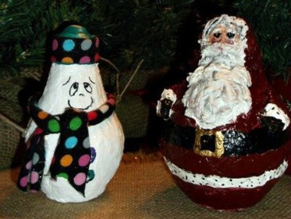 paper-mache-clay-light-bulb-snowman-and-santa