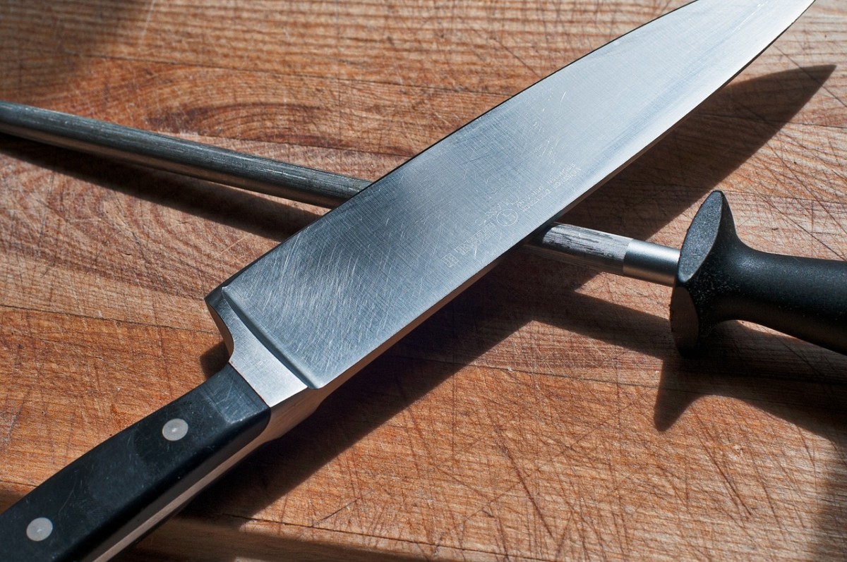 A chef's most valuable asset, besides a talent for cooking, is their tools of the trade including high quality knives, sharpeners, and other gadgets. A toolbox with a padlock is a practical gift to help keep the chef's prized possessions secure.